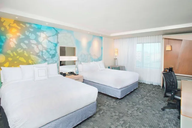 غرفة بسريرين كوين، Courtyard Redwood City 9/10