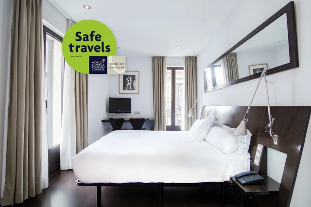 غرفة قياسية بسرير مزدوج، Petit Palace Arana 9/10