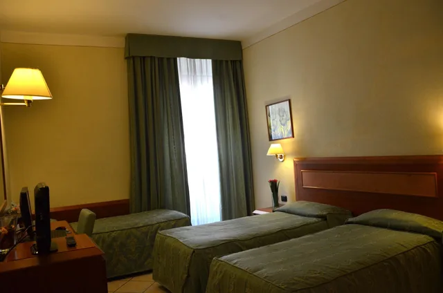 غرفة ثلاثية بسرير مزدوج وسرير فردي، Hotel Mia Cara 3/5