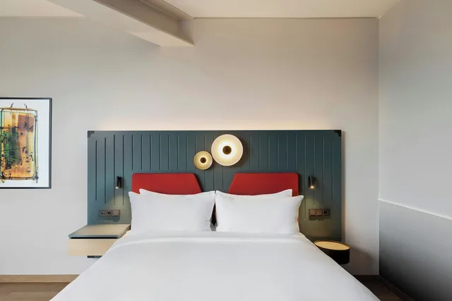 جناح جونيور بسرير كينج بإطلالة على الفناء، The Passenger, a Tribute Portfolio Hotel 2/3