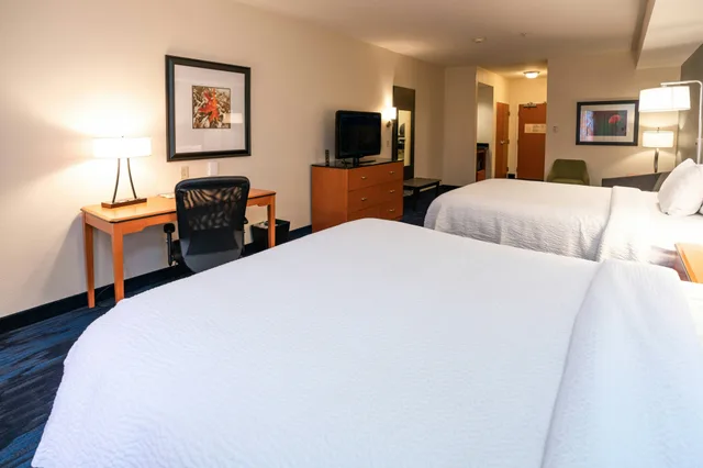 غرفة بسريرين كوين، Fairfield Inn And Suites Grand Island 2/3