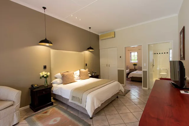 غرفة قياسية بسرير مزدوج، HLANGANA LODGE 6/8
