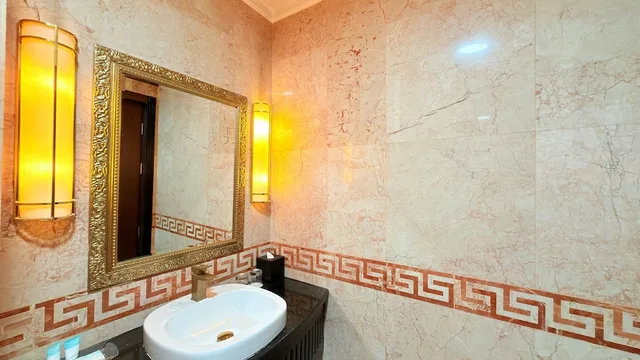 جناح غراند، Sunday Hotel Al Barsha Dubai Mall of the Emirates Formerly Grand Excelsior Al Barsha 6/7