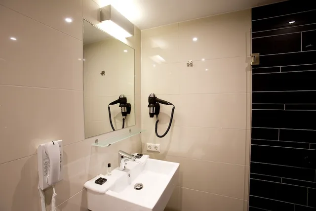 جناح سوبيريور، Royal Amsterdam Hotel 6/6