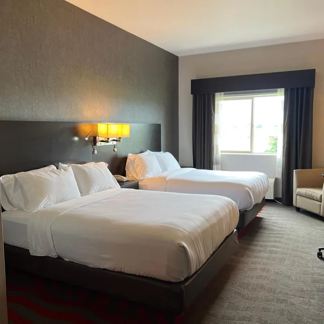 جناح كبير بسريرين كوين مع أريكة، Comfort Suites Boise West Meridian 1/7