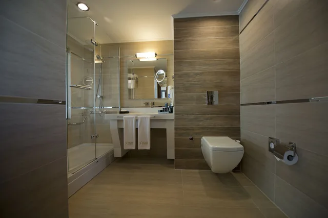 غرفة ديلوكس بسرير مزدوج بإطلالة جزئية على البحر، Prime Boutique Hotel 5/6