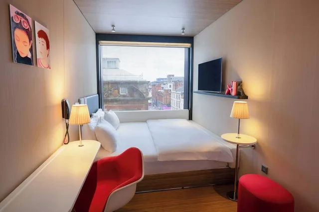 غرفة بسرير كينج في طابق مرتفع، citizenM Hotel Glasgow 2/8