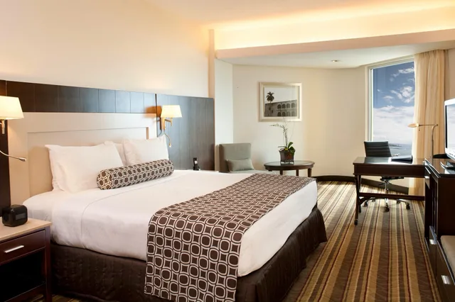 غرفة كلوب بسرير كينج، Crowne Plaza Santo Domingo (ex Intercontinental V Centenario Hotel) 4/6