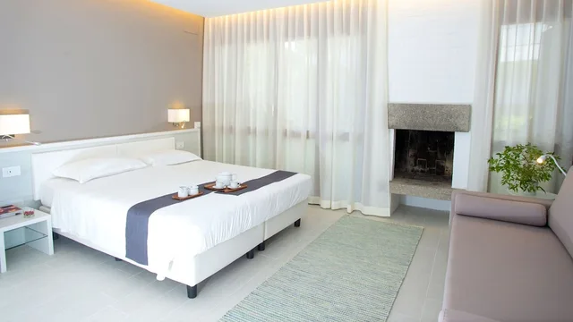 2 Bedrooms, Deluxe, Villa, Double and Twin Beds, Kitchenette, Garden Area, Hotel President Lignano 5/10