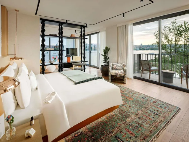 جناح بإطلالة على الشاطئ، Aliee Istanbul - A Paris Society Collection Hotel 1/2