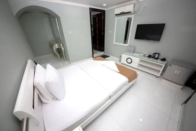 غرفة متصلة بسرير كينج وسريرين منفصلين، White Fort Hotel 2/3