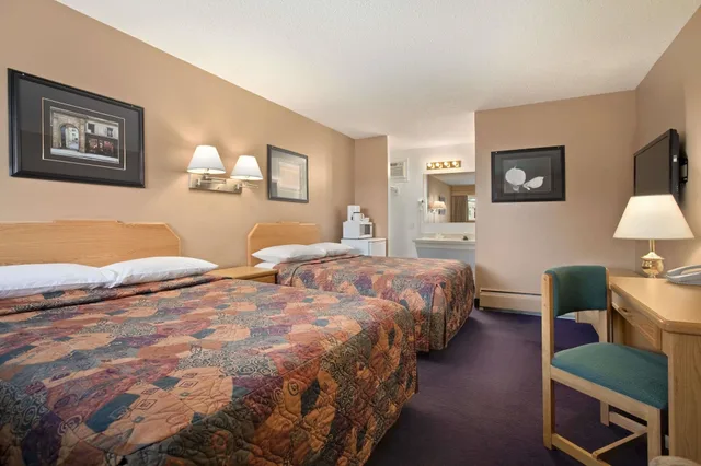 Room, 2 Queen Beds, Smoking, Travelodge By Wyndham Moose Jaw 1/1
