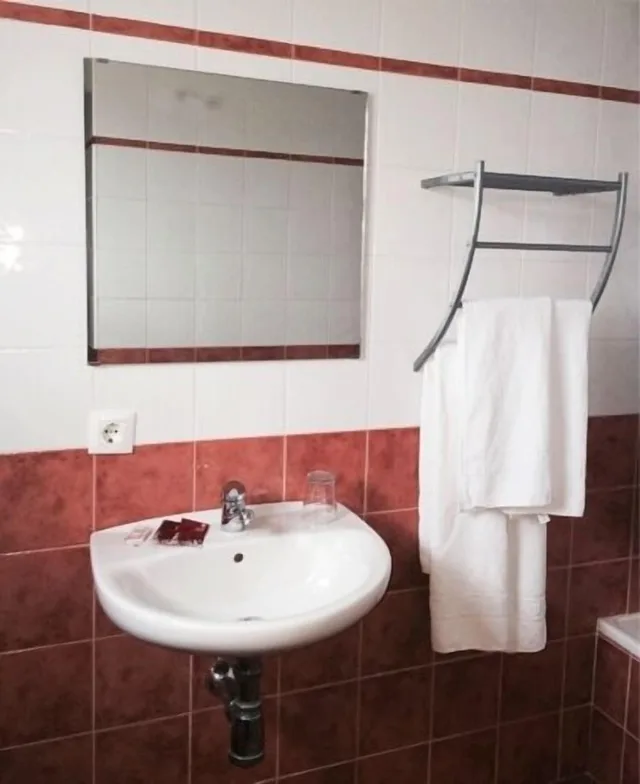 غرفة بسرير مزدوج أو سريرين منفصلين، Hostal Villa 3/4