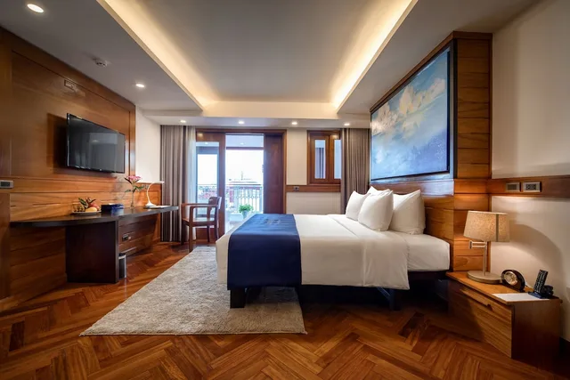 جناح عائلي بسرير كينج وسرير فردي بإطلالة على المدينة بشرفة بغرفتي نوم، Haibay Hotel 4/10