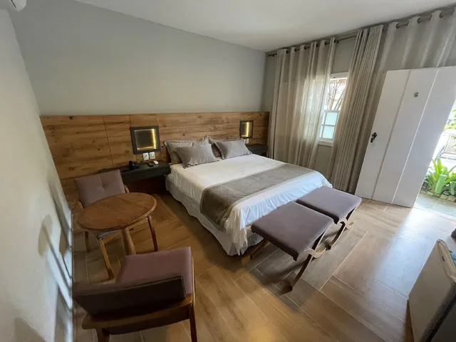 غرفة بريميير بسرير كينج بحوض جاكوزي، Pousada Villa Alferes 2/5