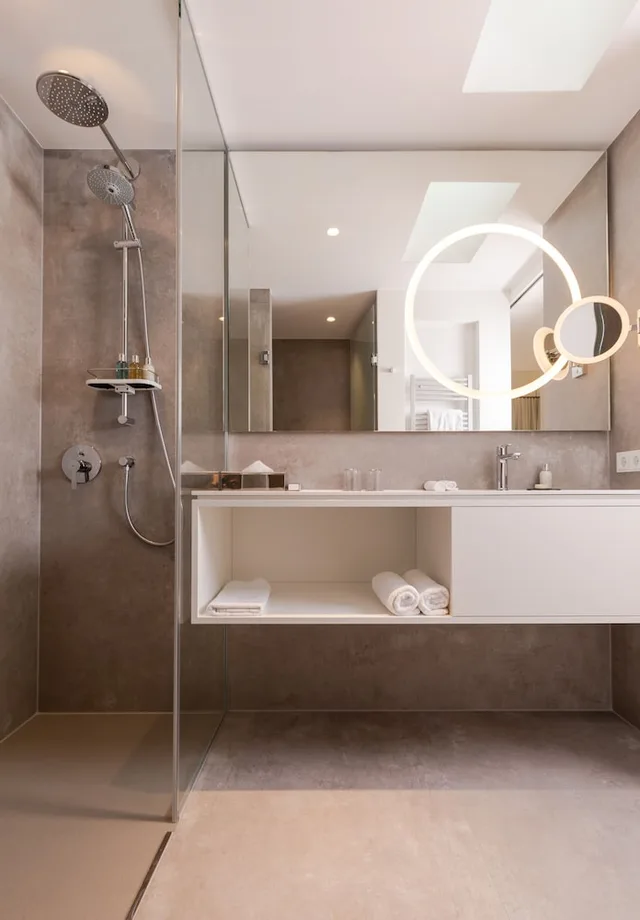غرفة مريحة بسرير كوين، KPM Hotel and Residences 4/5