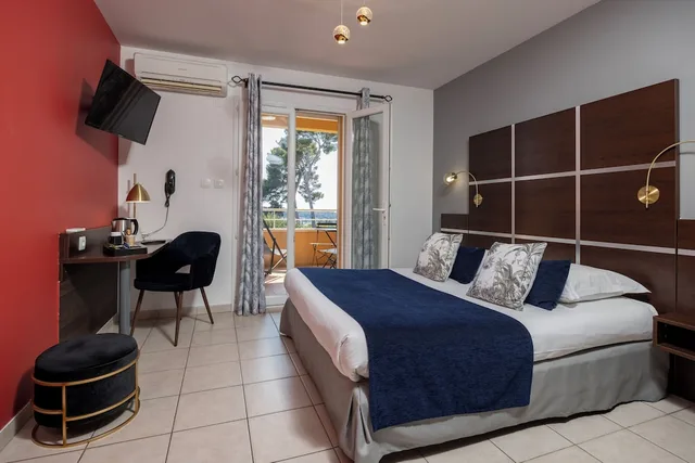 غرفة كومفورت بسرير مزدوج بشرفة، The Originals City, Hotel Cote Sud, Marseille Est (Inter-Hotel) 4/9