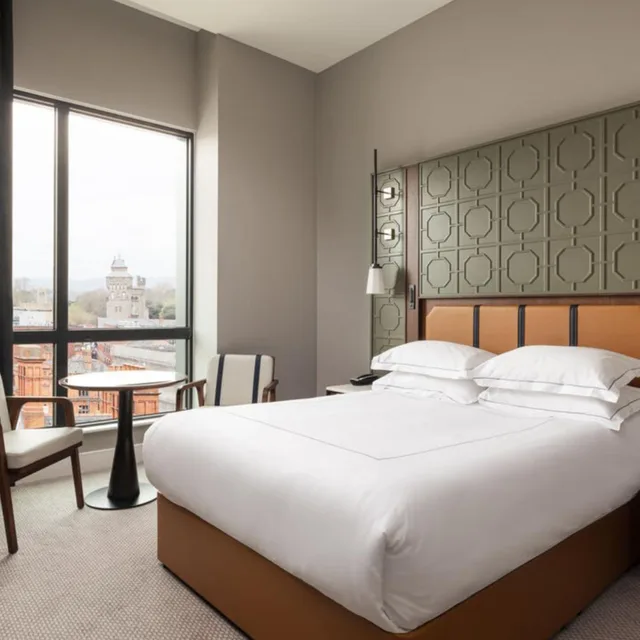 غرفة سيغنتشر بسرير كوين، The Parkgate Hotel 1/3