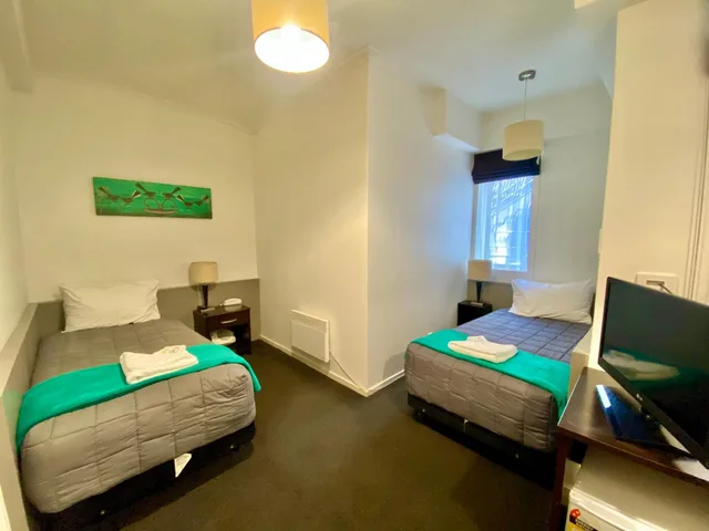 غرفة صغيرة بسريرين منفصلين، Law Courts Hotel 2/5