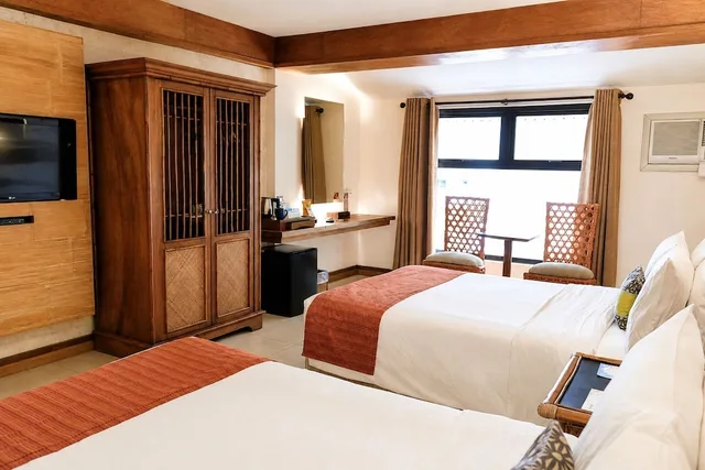 Deluxe, 1 Double and 1 Single Bed, North Wing، Costabella Tropical Beach Hotel 3/10