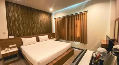 غرفة بسرير مزدوج، Seree Grand Resort 1/1