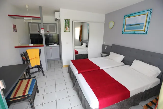 غرفة بسريرين منفصلين، Hotel La Maison Creole 4/6
