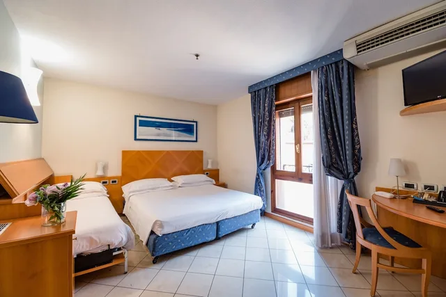 غرفة قياسية ثلاثية بثلاثة أسرّة، Albergo Centrale Bologna 3/10