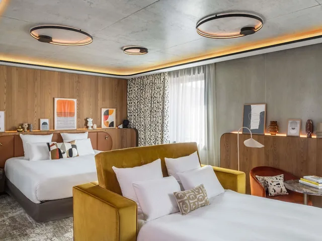 جناح جونيور بسرير مزدوج مع أريكة، Pullman Lyon 1/7