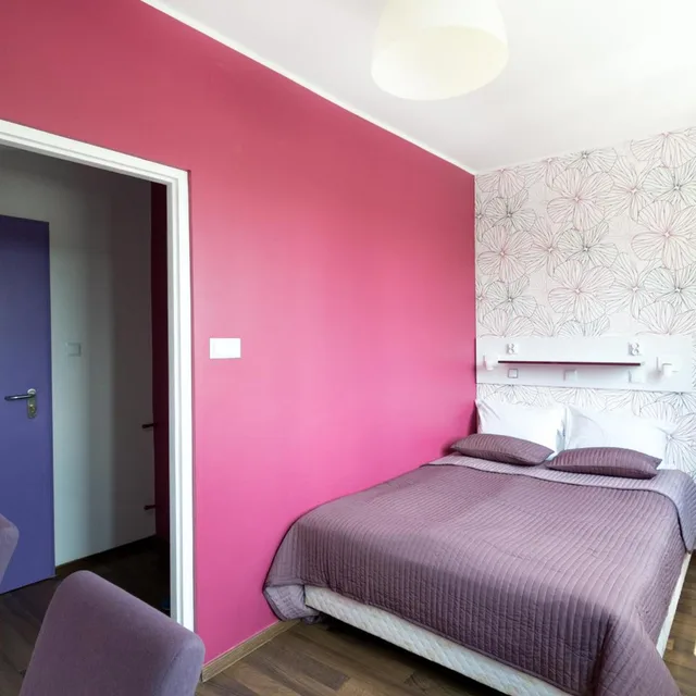 غرفة بسرير مزدوج بحمام خاص، Tamka Hostel 4/7