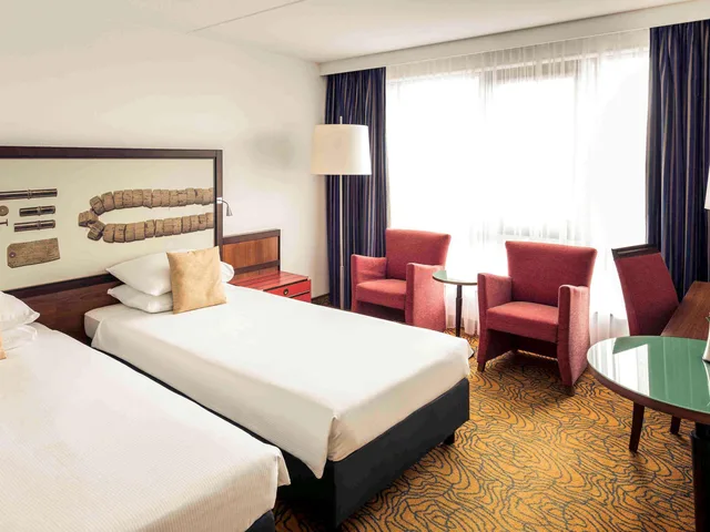 Guest Room, Classic, Mercure Amsterdam City Hotel 1/4