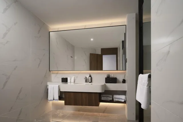 غرفة كومفورت بسرير كينج، Howard Johnson Liquor Capital Hotel Luzhou 3/3