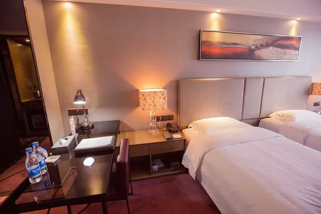 غرفة تنفيذية بسريرين منفصلين، La Perle International Hotel 2/7