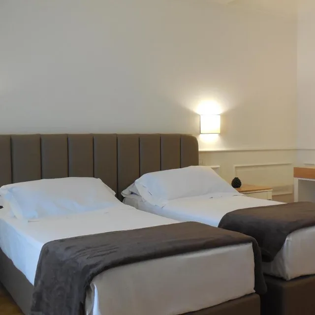 غرفة، Hotel Marechiaro 1/5