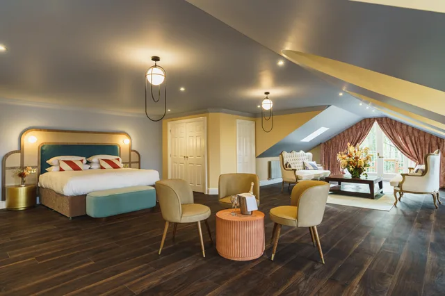 جناح بريميير، Grange Hotel 3/10