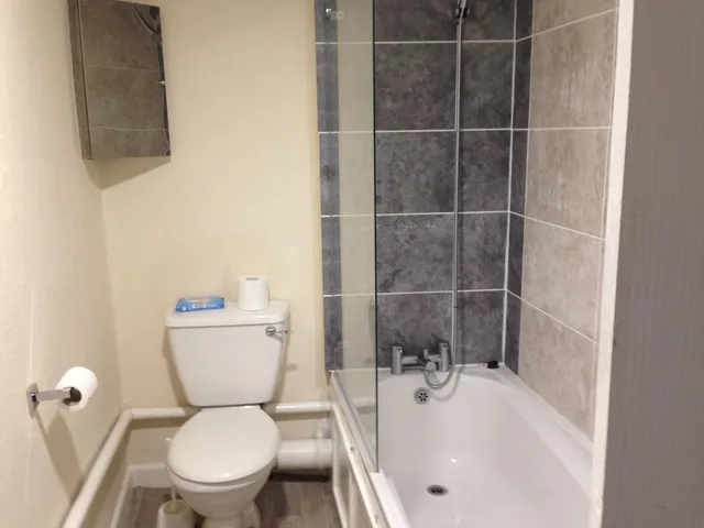 Red, Economy, Single, Single Bed, Private Bathroom، Acapulco Rooms 2/2