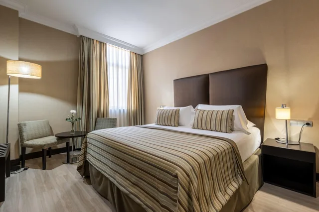 غرفة عائلية رباعية، Hotel Saray 5/10