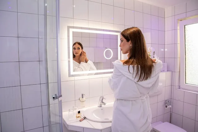 جناح جونيور بسرير مزدوج، Hotel Merkur 2/2