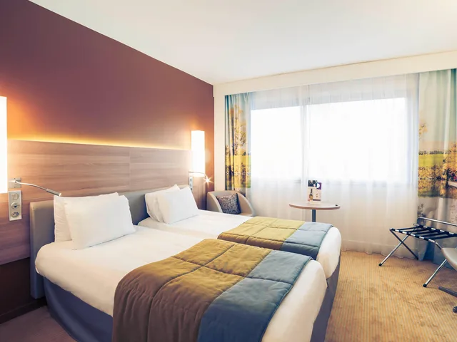 غرفة بسرير كوين لذوي الإعاقة، Mercure Macon Bord De Saone 3/10
