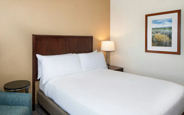 غرفة بسرير كوين، Doubletree By Hilton Hotel Portland 3/6