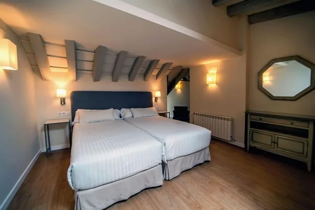 غرفة كومفورت بسريرين منفصلين، Hotel Simon 10/10