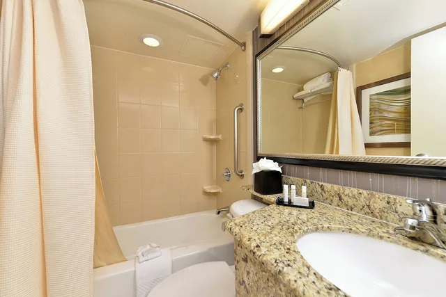 غرفة بسريرين كوين بإطلالة على الجبل، Courtyard By Marriott Denver Cherry Creek 8/8