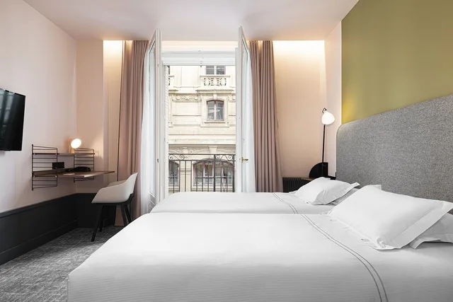 غرفة مفردة بسرير فردي، Hôtel des Artistes 1/5
