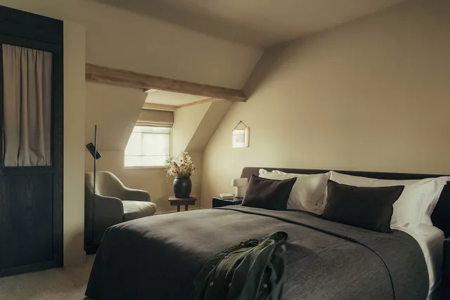 غرفة قياسية بسرير مزدوج، Charingworth Manor 3/10