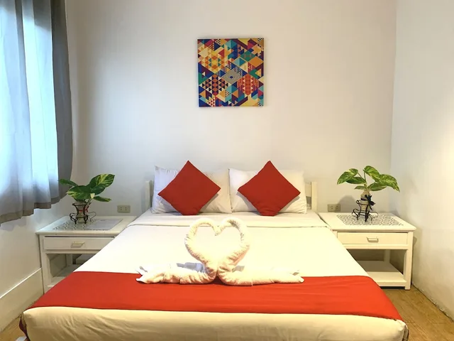 غرفة ديلوكس بسرير كوين، OYO 150 Davao Airport View Hotel 1/2