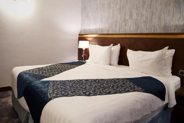 غرفة عائلية، نزل رويال(Nozol Royal Inn Hotel) 5/7