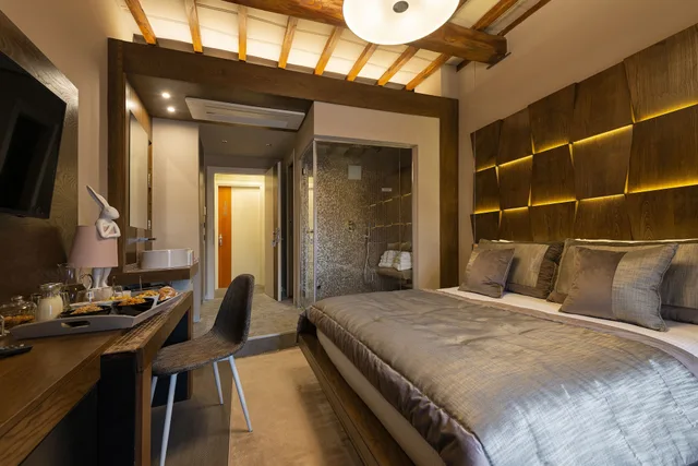 غرفة سوبيريور بسرير كينج، Ara di Marte Suites 1/7