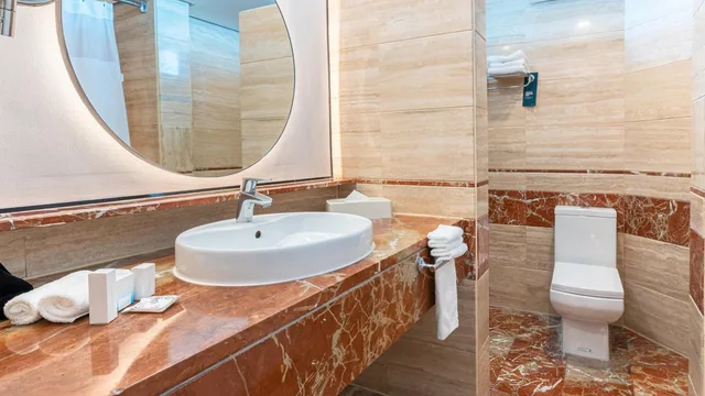 غرفة تنفيذية بسريرين مزدوجين، Crowne Plaza Santo Domingo (ex Intercontinental V Centenario Hotel) 3/5