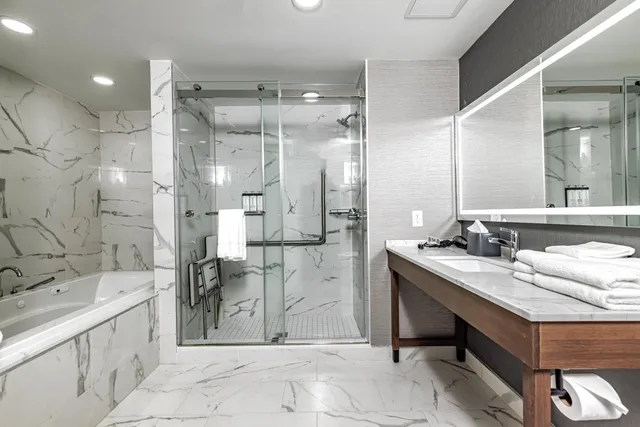 جناح بسرير كينج بغرفة نوم واحدة مع أريكة، Hyatt Place Toronto Brampton 4/7