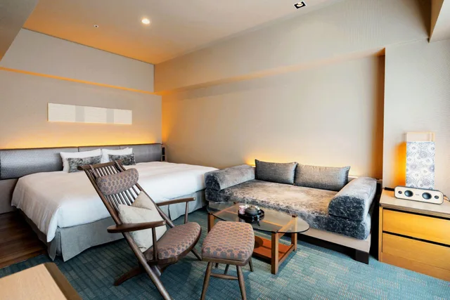 Premium, King Bed, Niwa 2/3