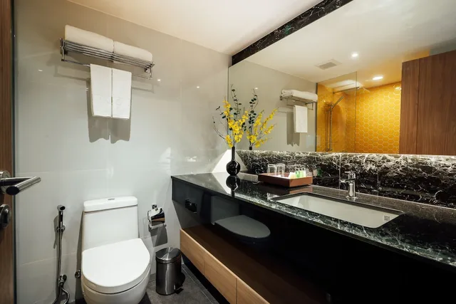 استوديو بريميير بسريرين منفصلين بمطبخ صغير، Montana Hotel and Residence 2/2
